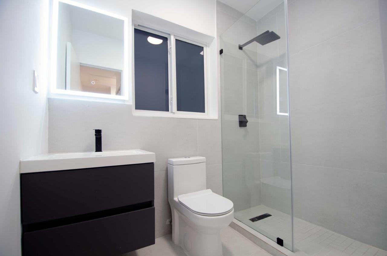Casa Canal North Miami Beach Bagian luar foto