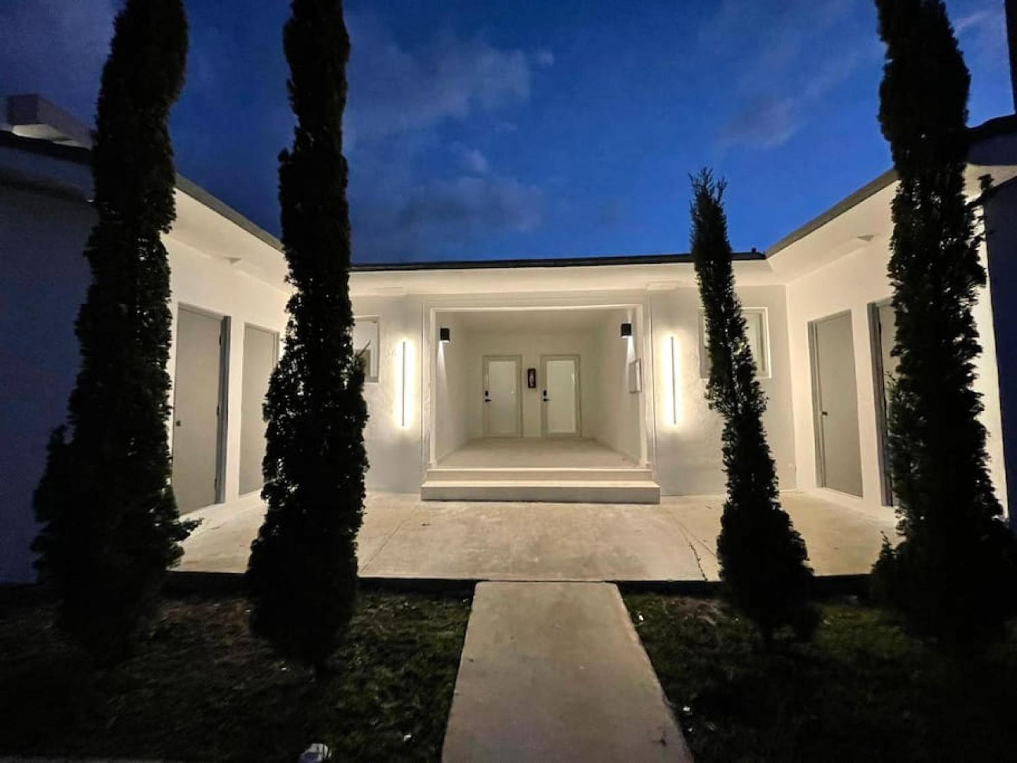 Casa Canal North Miami Beach Bagian luar foto